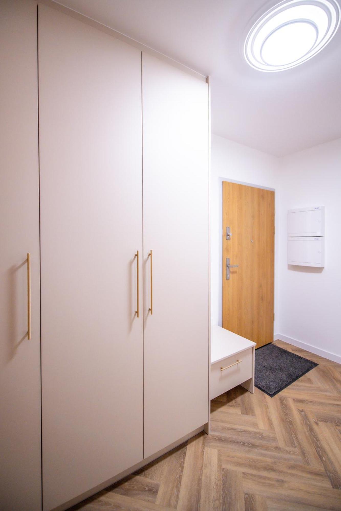 Apartament Mikolowska Z Balkonem Gliwice Eksteriør bilde